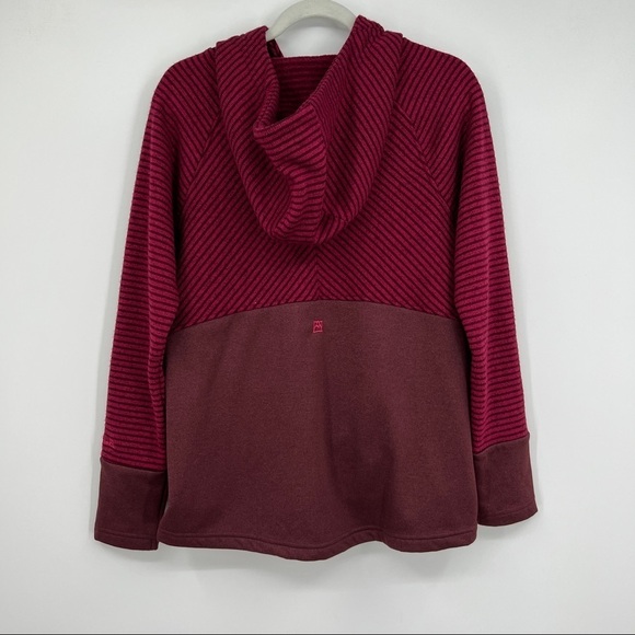Avalanche Maroon Striped Long Sleeves Hooded Asymmetrical Zip Sweatshirt - Picture 6 of 10